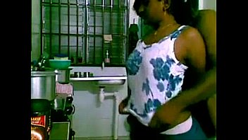 Telugu Aunty Gets Intimate In Steamy Face-to-face Encounter