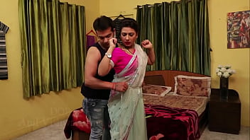 Bhabhi Gets Railed By The Tailor