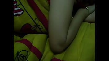 Sultry Desi Housewife Gets It On With The Guy Next Door