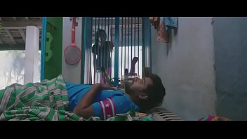 Fashion Designer Or Ladies Tailor (2017) Telugu Hdrip – 700mb – X264 – Mp3