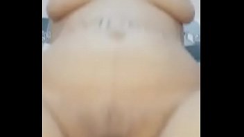 Curvy Desi Muslim Babe With Plump Allure