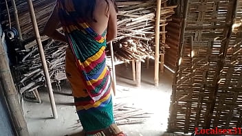 Desi Village Bhabi Gets Pounded Outdoors By Her Boyfriend In This Official Localsex31 Video