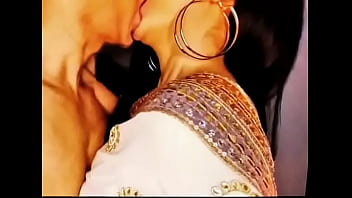 Passionate Indian Wife In White Saree And Sleeveless Blouse With Big Earrings Devours Her Husband In A Ravishing Kiss