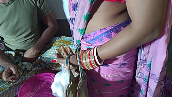 Lonely Bhabhi Gets Savagely Fucked By The Egg Seller
