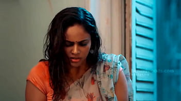 Sultry South Indian Starlet Swetha’s Seductive Moves