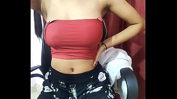 Desi Babe’s Raw And Wild Live Sex Show