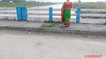 Village Babe In Green Saree Gets Raw Desi Fuck