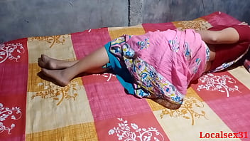 Indian Housewife Gets Pounded Doggystyle In Official Raw Video