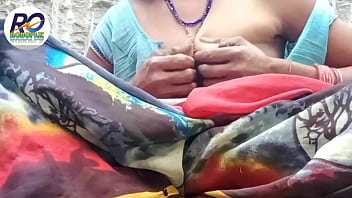 Saree Slipping Off Desi Village Girl’s Finger