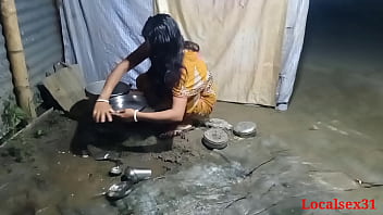 Desi Indian Married Bhabi Gets Fucked Hard In Official Localsex31 Video