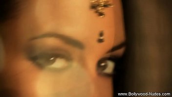Sensual Indian Milf