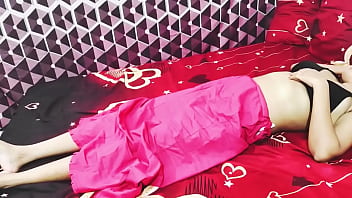 Desi Bhabhi’s Raw Home Fucking – Solo Masturbation And Intense Orgasms