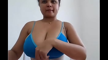 Busty Bhopali Babe Bares It All For The Camera