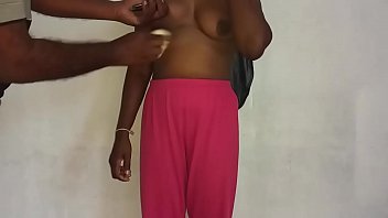 Desi Starlet’s Naked Pics