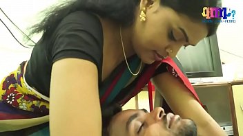 Sizzling Affair Between A Lonely Indian Housewife And A Tech-savvy Software Engineer