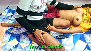 Desi Village Bhabhi’s Bed-breaking Raw Fuck