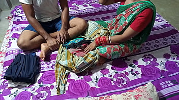 A Rich Man Seduces A Poor Clothes Seller Girl With Money And Fucks Her Hard