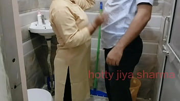 Ultimate Indian Teacher’s Doggystyle With Dirty Hindi Moans