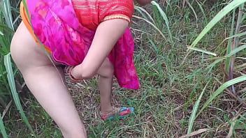 Desi Village Bhabhi Gets Pounded By Her Field Lover Boy In Wild Outdoor Sex Video