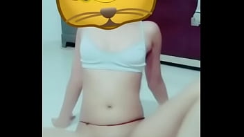 Desi Teen Girl’s Tight Panties