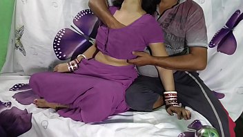 Anita Bhabi’s Saree-clad Desi Fuck Fest With Hindi Moans