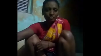 Auntie’s Naughty Pee Show