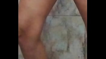 Sizzling Desi Bhabhi Fingering Her Wet Pussy In The Bathroom