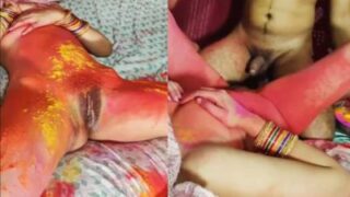 Horny Husband Fucks His Bare Wife In Wild Holi Celebration On Desi Sex Tape