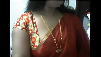 Live Cam Bhabhi’s Tits