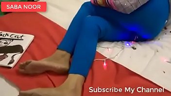 Sizzling Desi Babe In Tight Leggings Part 2