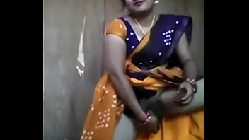 Bhabhi Stuffing Her Cunt With A Thick Cucumber