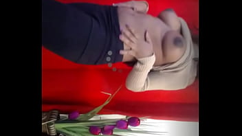 Desi Babe Live And Uncensored