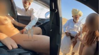 Bare Wife Gets Railed By A Rajasthani Stranger In Roadside Sex