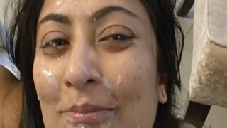 Man Receives Oral Pleasure And Finishes On His Eager Girlfriend’s Face