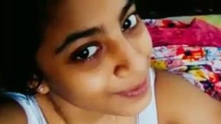 Tamil Girl’s Nude Selfie