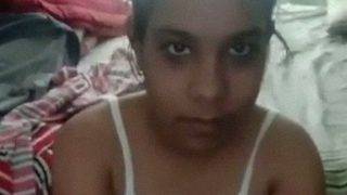 Desi Dick Sucking Porn Clip