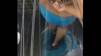 Steamy Sister-in-law’s Live Shower Cam