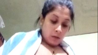 Tcs Chennai Babe Strips Naked For Her Lover