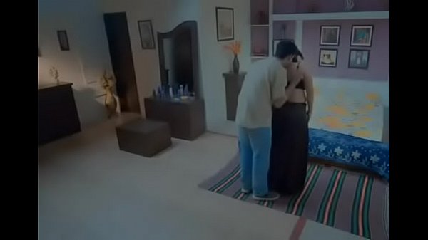 Desi Bhabhi’s Hot Private Video Leaked
