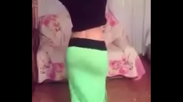 Sizzling Desi Babe Grinds And Grooves