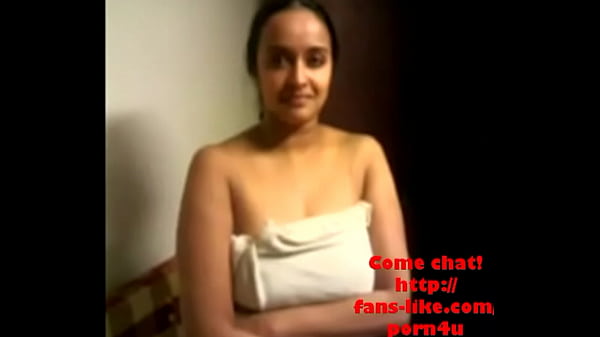 Desi Bhabhi Exposing Her Luscious Curves And Juicy Assets