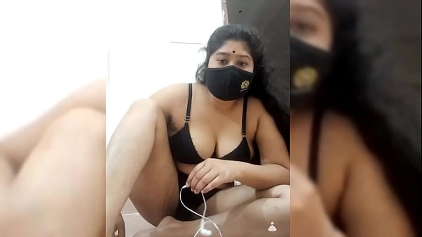 Desi Babe Getting Wild On Live Cam