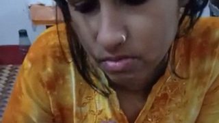 Desi Maid’s Daughter Deepthroats A Thick Cock