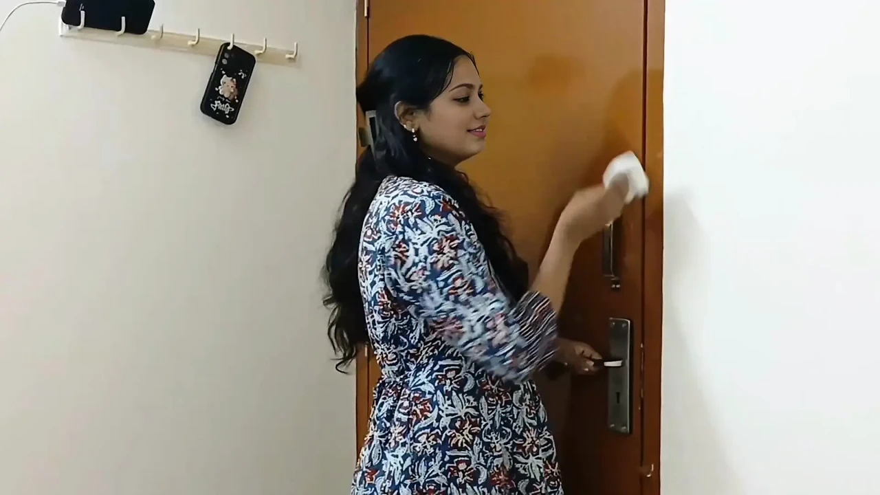 Romantic Sex With Desi Maid