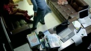 Muslim Shop Owner Bangs His Maid In Leaked Pakistani Sex Clip