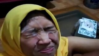 Watch This Guy Blast His Load All Over His Bangladeshi Girlfriend’s Face