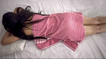 Nri Babe Gets Her Fat Ass Rubbed By The Waiter, Then Gets Her Juicy Pussy Drilled Deep.