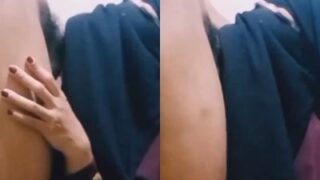 Pakistani Hijabi Girl Strips Down And Goes Wild With A Sloppy, Nasty Blowjob