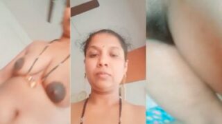 South Indian Babe Fingers Her Wet Hairy Pussy In Leaked Mms, Moaning Loud