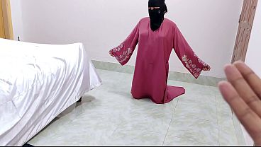 Hot Desi Stepmom Gets Wild Fucked In My Bedroom